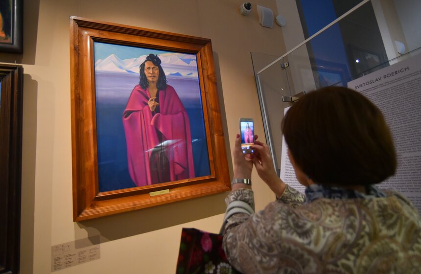 В Москве проходит выставка "Сохраняя культуру. Музей Рерихов на ВДНХ" 4 фото