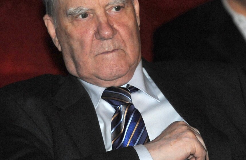 Ушел из жизни академик и популярный телеведущий Сергей Капица 3 фото