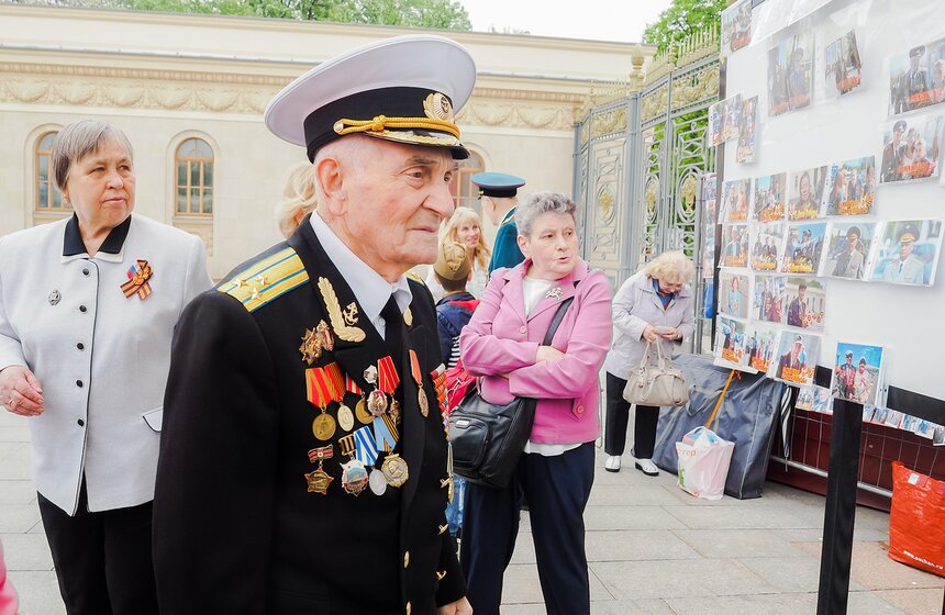 Как проходит празднование Дня Победы в Парке Горького 1 фото