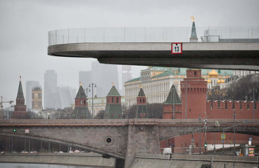 Пустая Москва. Как живет город после введения ограничений на передвижения 17 фото