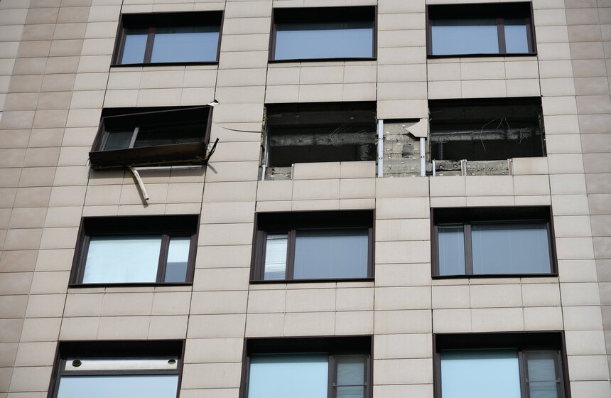 Взрыв в бизнес-центре на 2-й Брестской. Фото с места 9 фото