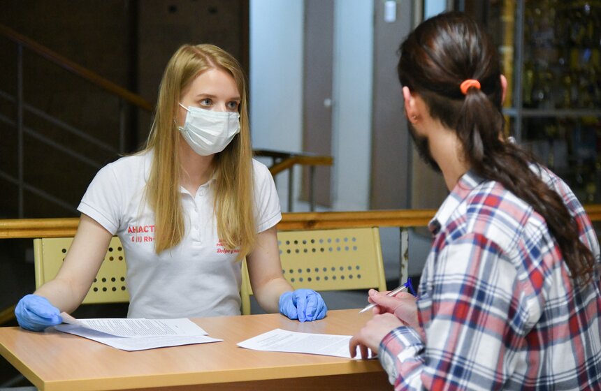 РНИМУ имени Пирогова проводит акцию "Добро у нас в крови" 16 фото