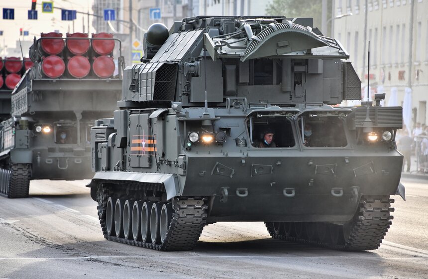 В Москве военная техника вышла на первую репетицию парада Победы 19 фото