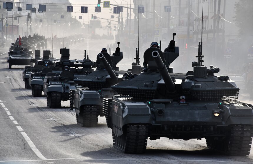 В Москве военная техника вышла на первую репетицию парада Победы 14 фото