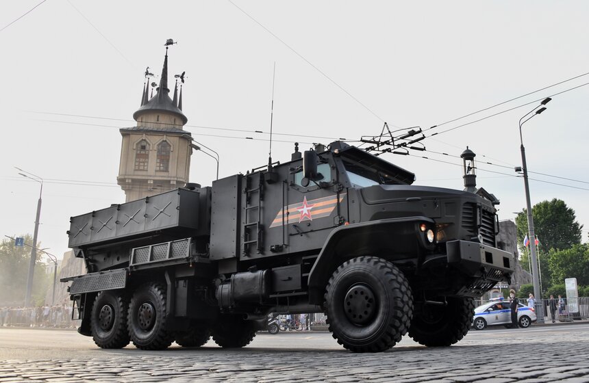 В Москве военная техника вышла на первую репетицию парада Победы 12 фото