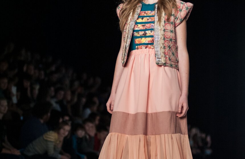 На Mercedes-Benz Fashion Week Russia прошел показ детской моды 16 фото