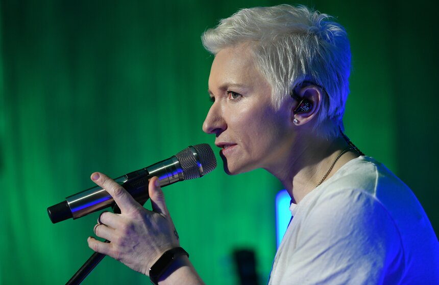 В Москве прошел гала-концерт "Песни Победы" 38 фото