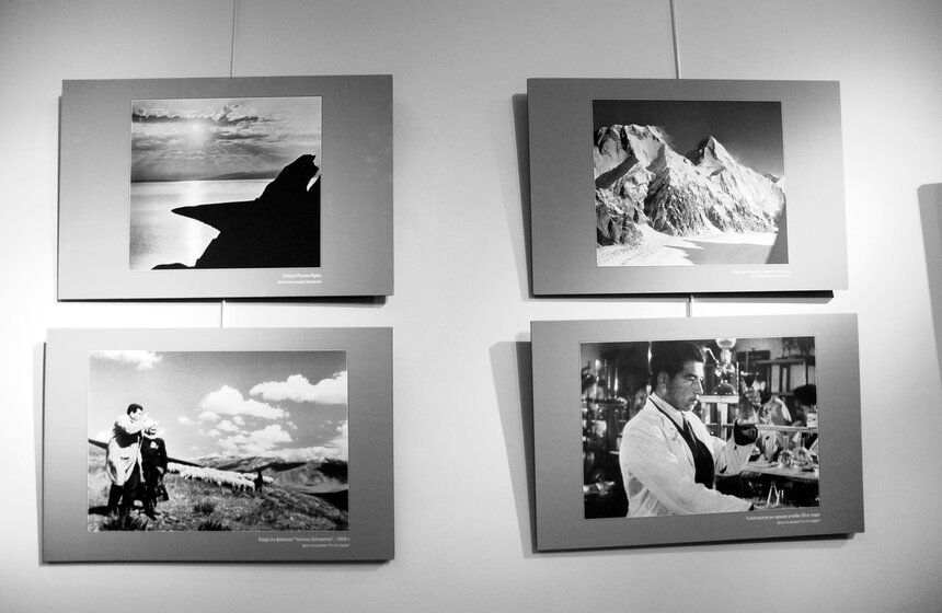 В Москве открыли памятник писателю Чингизу Айтматову 9 фото