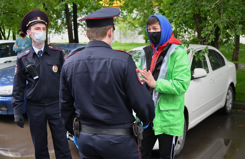 Курьеры службы доставки еды в столице объявили забастовку 14 фото