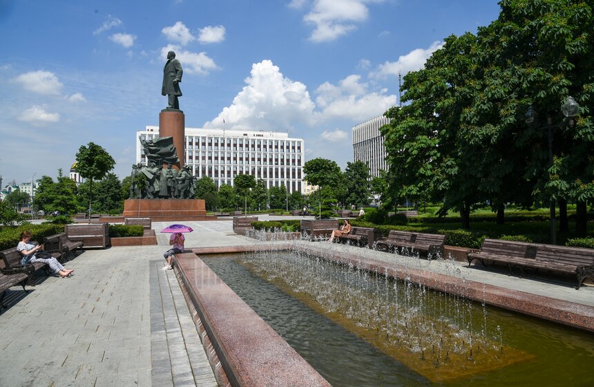 В столице начался сезон фонтанов 2 фото
