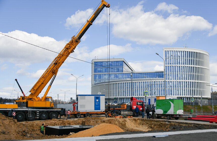 В Коммунарке строят временные корпуса для долечивания больных COVID-19 1 фото