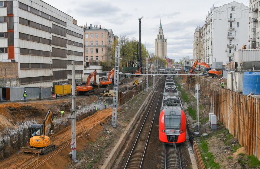 Как идет строительство путей между ж/д станциями Москва – Каланчевская – Курский вокзал 10 фото