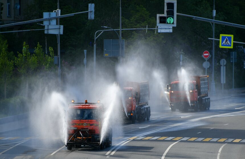 В Москве прошла восьмая масштабная дезинфекция 15 фото