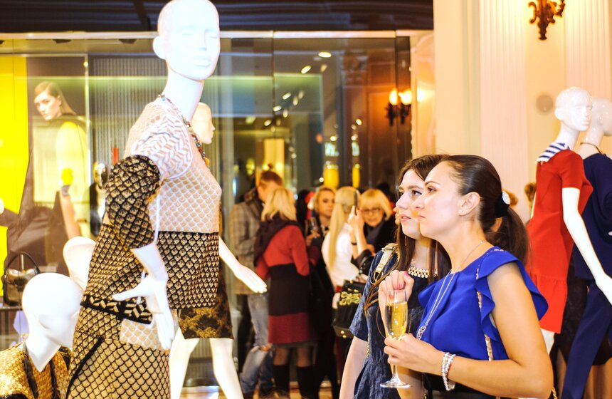 В Петровском пассаже открылась выставка бижутерии 2 фото