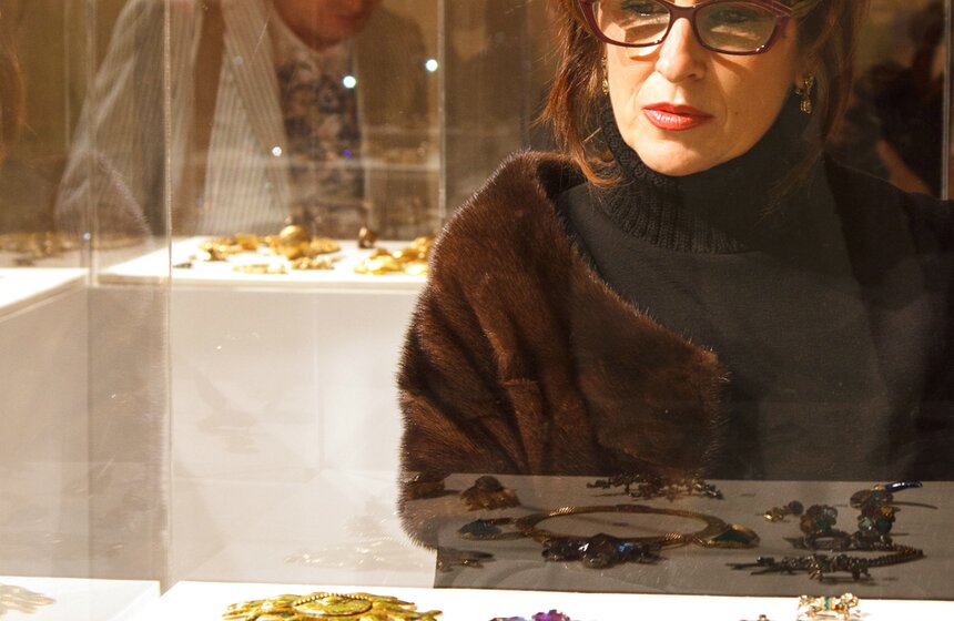 В Петровском пассаже открылась выставка бижутерии 3 фото