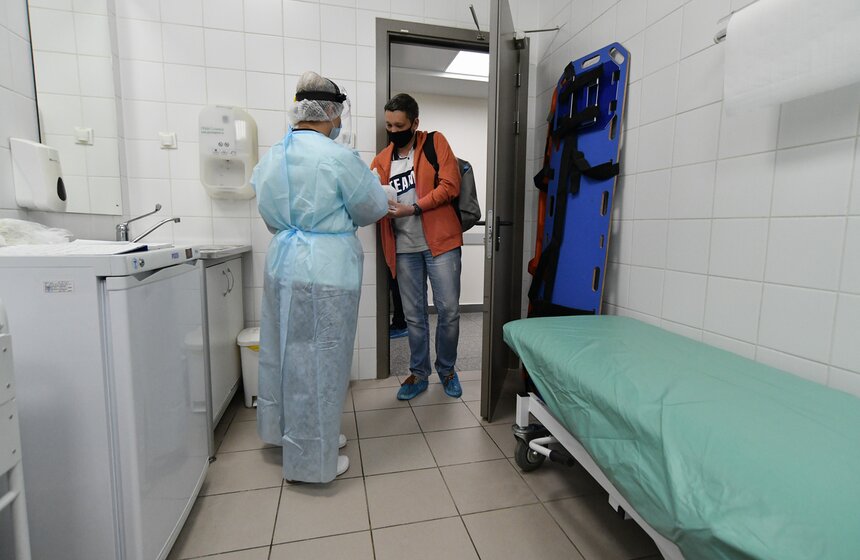 Экспресс-тестирование на коронавирус запустили в аэропорту Шереметьево 4 фото