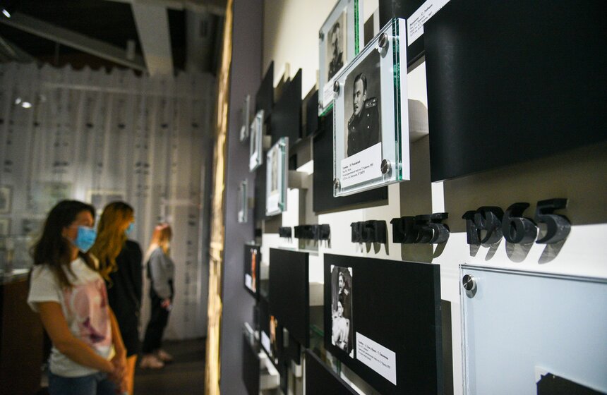 Бахрушинский музей открыл выставку "Власть Сада" к юбилею Чехова 21 фото