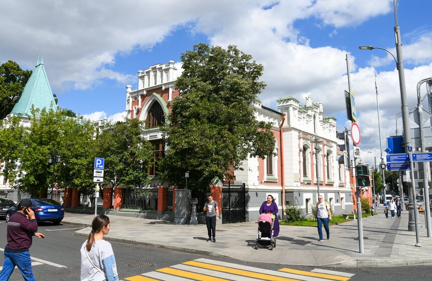 Бахрушинский музей открыл выставку "Власть Сада" к юбилею Чехова 1 фото