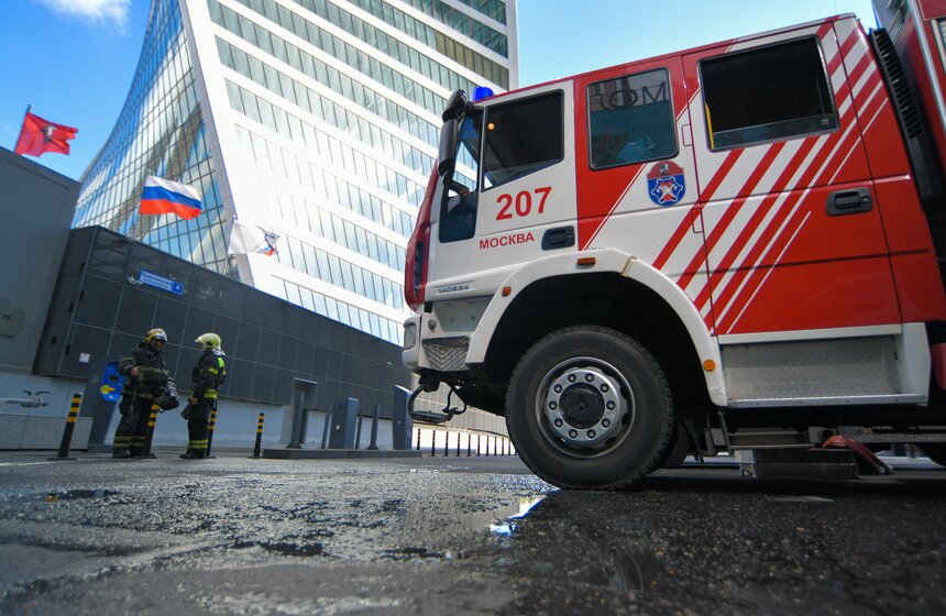 Испытание системы пожаротушения прошло в Москве 3 фото