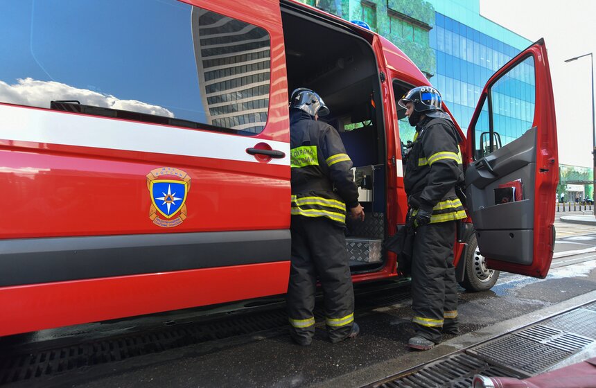 Испытание системы пожаротушения прошло в Москве 21 фото