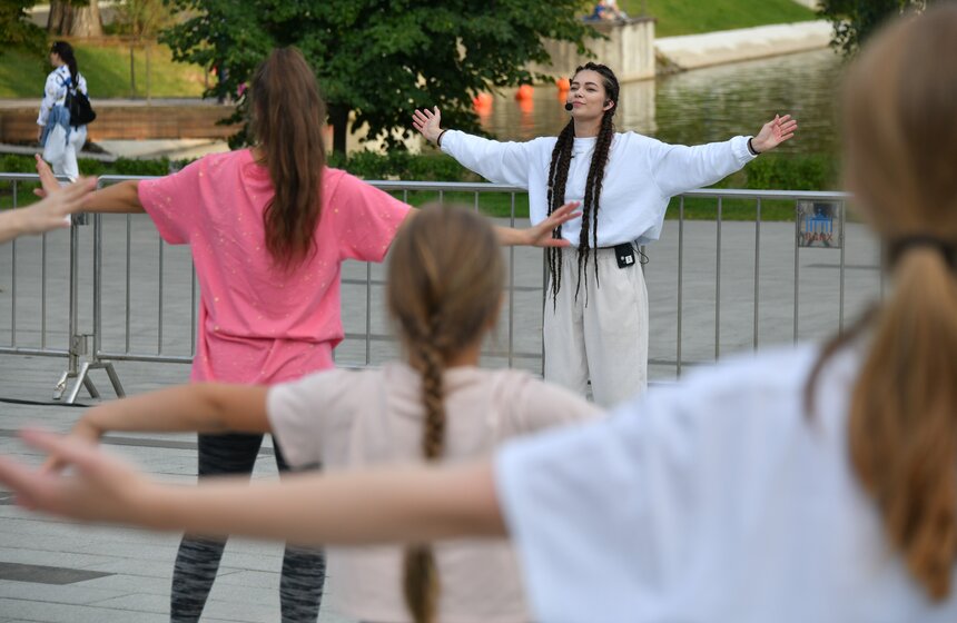 Мастер-классы уже провели Виталий Уливанов, Мария Дружинина и Юля Косьмина