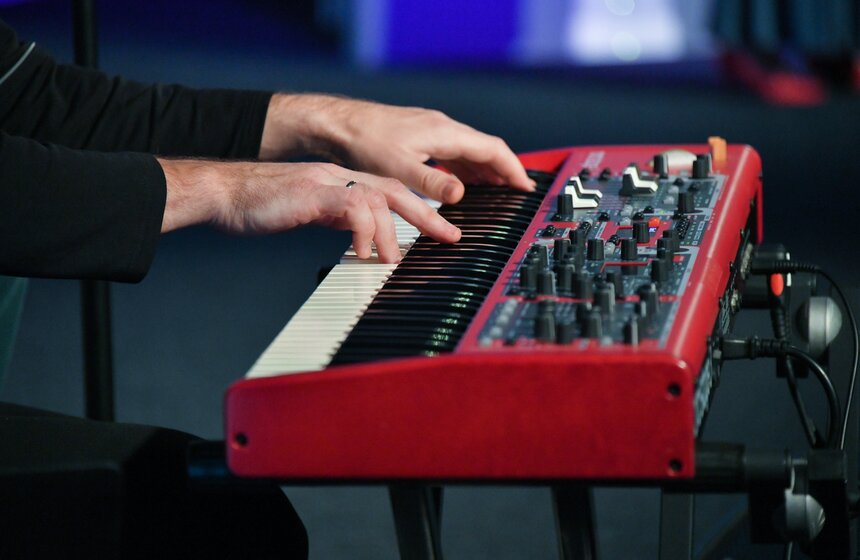 Гребенщикова выступила на литературном вечере, посвященном Серебряному веку 18 фото