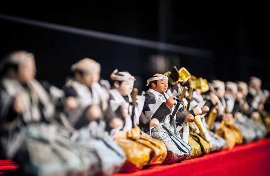 Проект "Самураи. 47 ронинов" представили в арт-центре "Ветошный" 18 фото