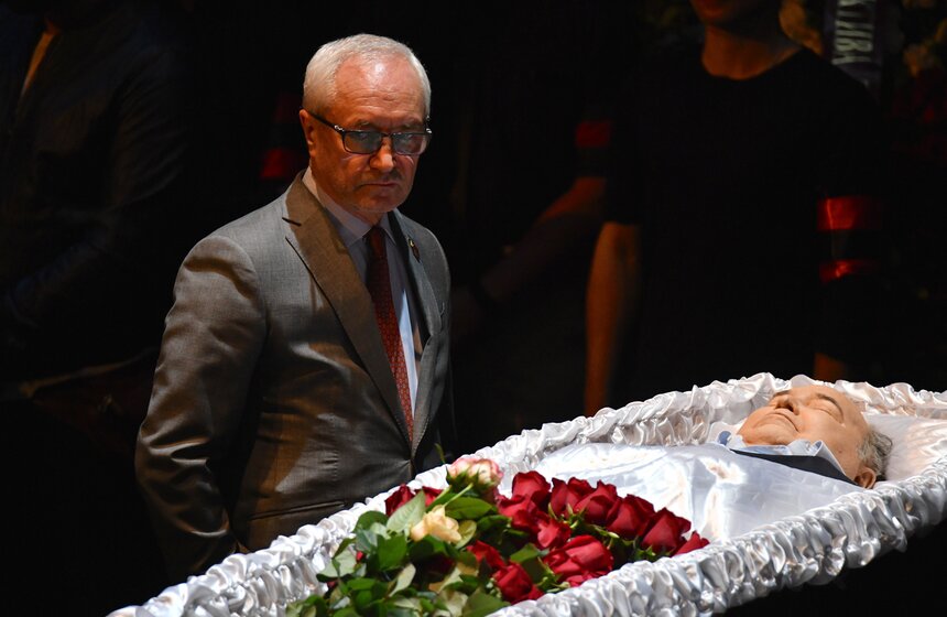 Церемония прощания с актером Николаем Губенко прошла в Москве 12 фото