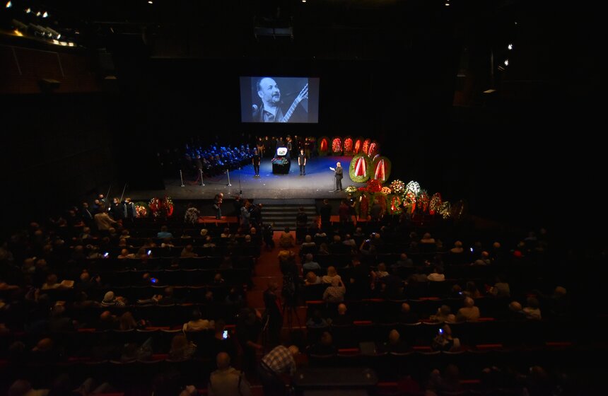 Церемония прощания с актером Николаем Губенко прошла в Москве 14 фото