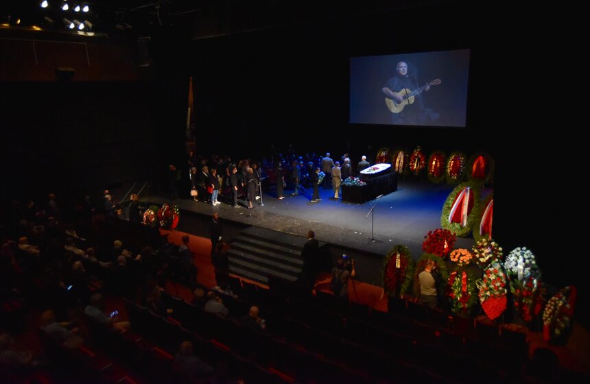 Церемония прощания с актером Николаем Губенко прошла в Москве 9 фото