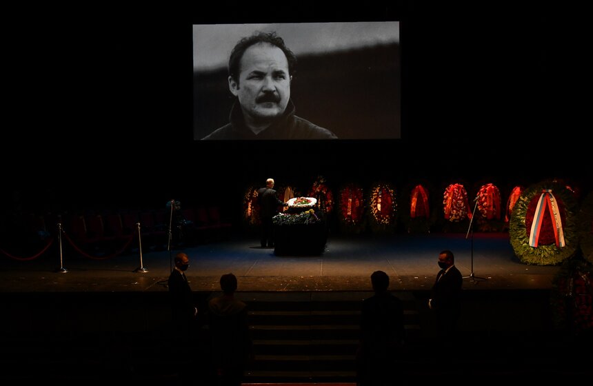 Церемония прощания с актером Николаем Губенко прошла в Москве 6 фото