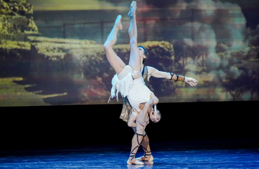 Праздничный концерт "Christmas балет-гала" прошел на сцене Кремлевского дворца 8 фото