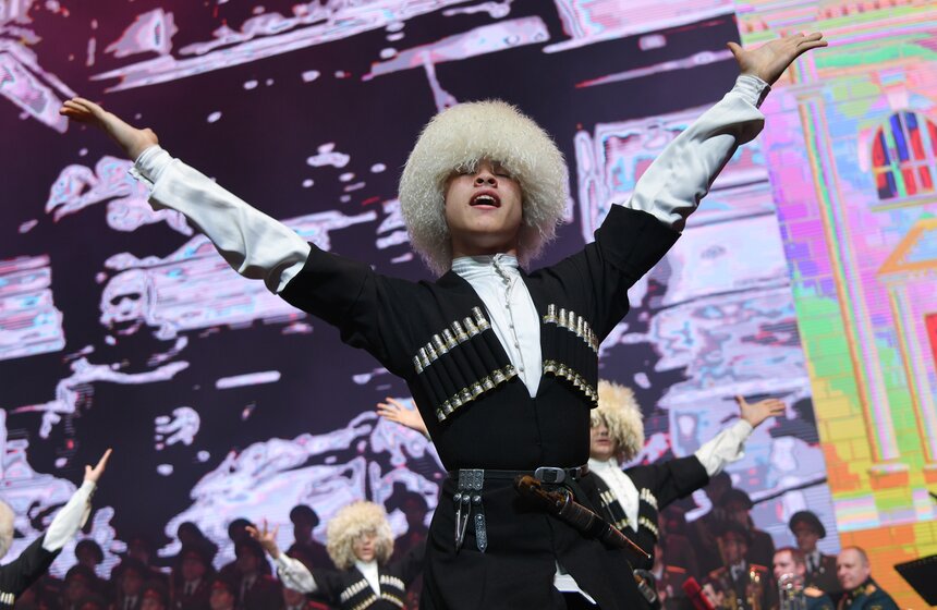 Благотворительный кадетский бал прошел в Москве 2 фото