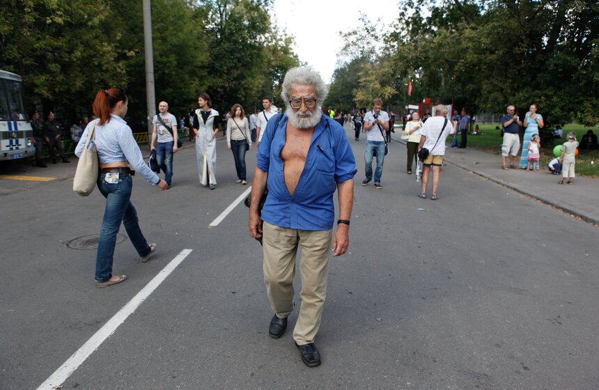 У Белого дома прошел митинг в память об августовском путче 15 фото