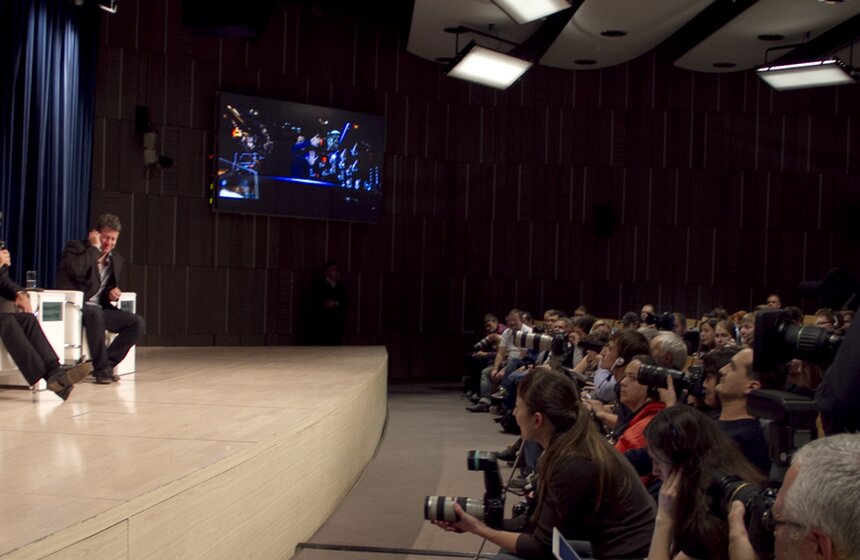 Харрисон Форд представил в Москве фильм "Игра Эндера" 7 фото