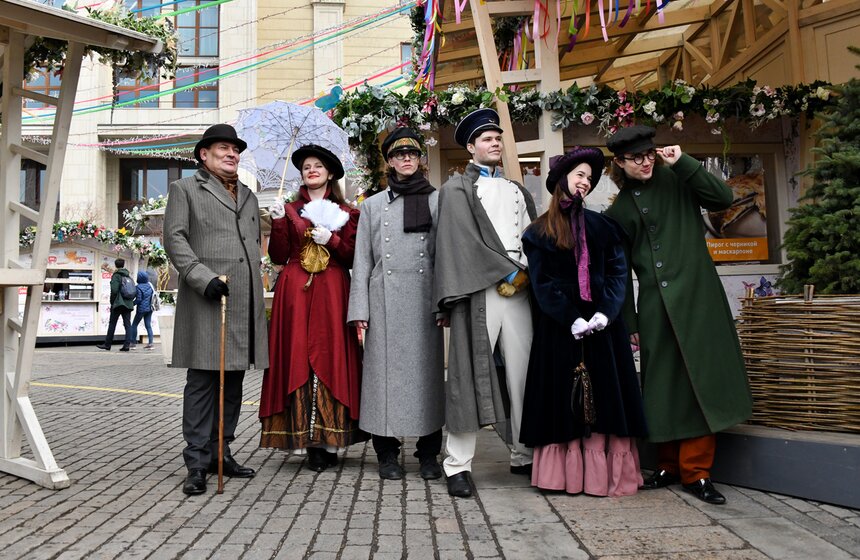 Фестивальная жизнь кипит практически по всему городу