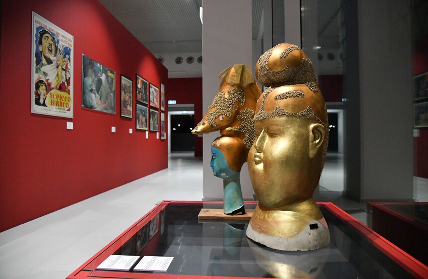 В Музее кино на ВДНХ открылась выставка "Федерико Феллини: 100" 8 фото