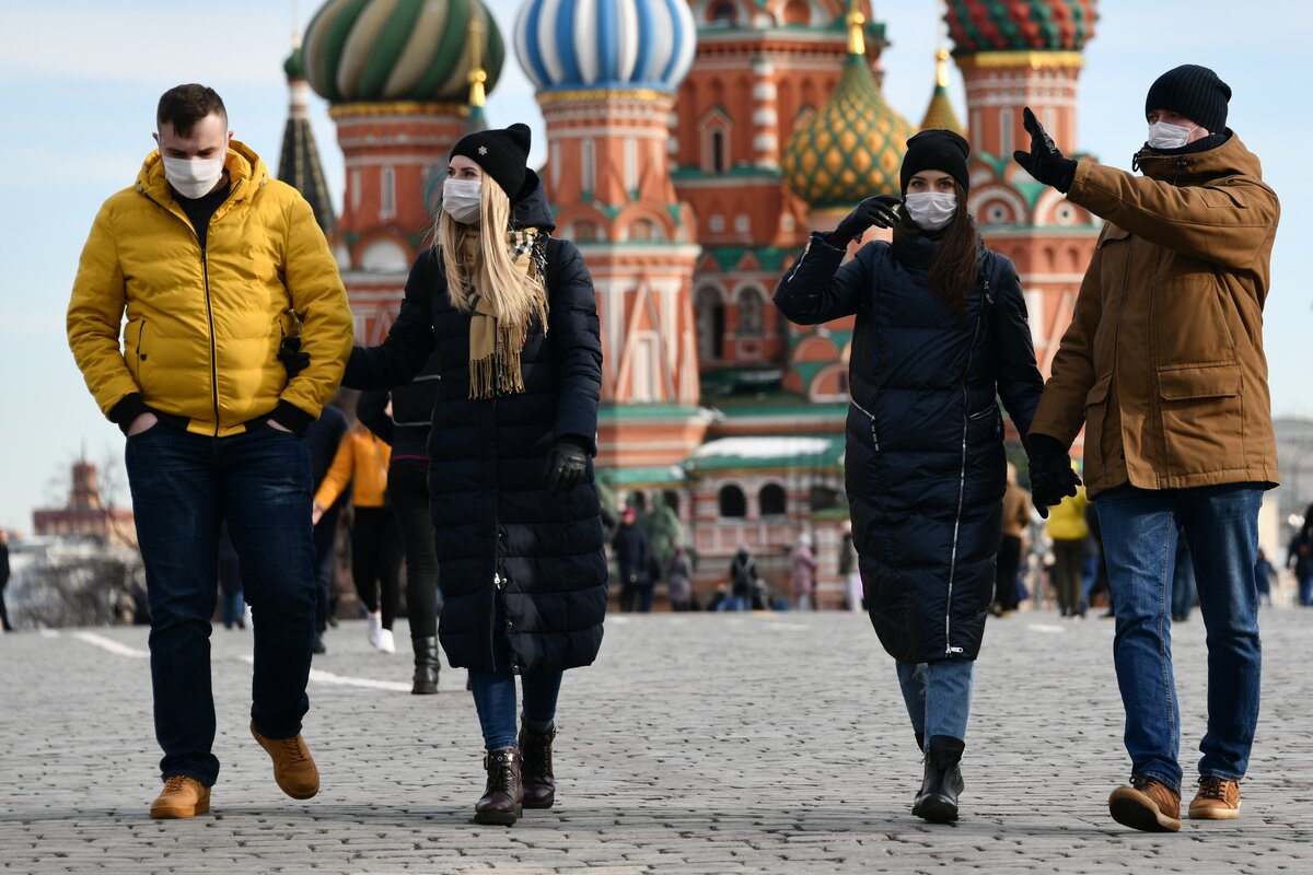 Как одеваются люди в москве