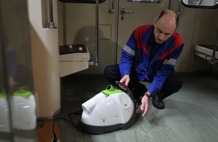 Дезинфекция вагонов московского метро 16 фото