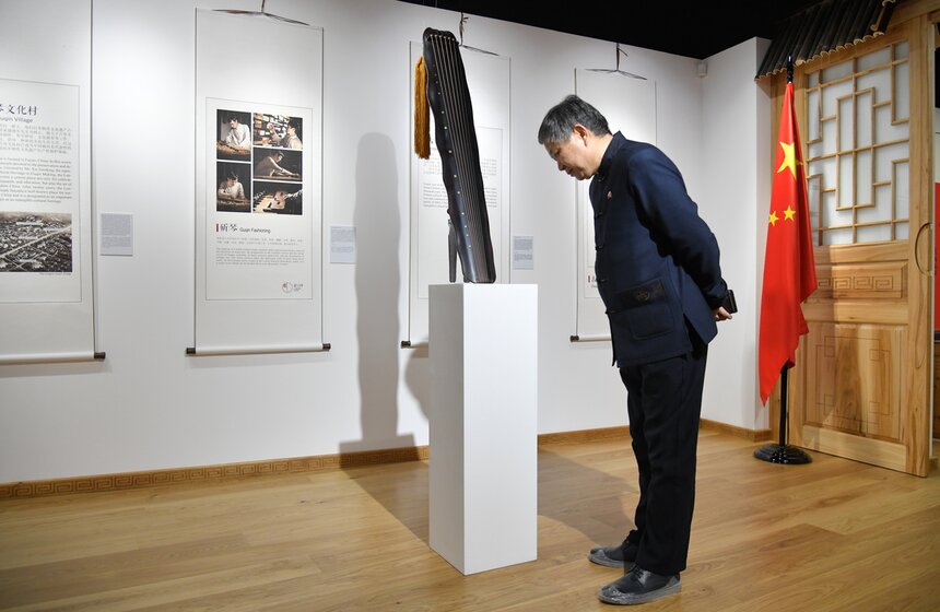 Музей русских гуслей и китайского гуциня открылся в "Сокольниках" 4 фото