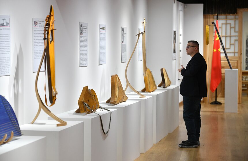 Музей русских гуслей и китайского гуциня открылся в "Сокольниках" 1 фото