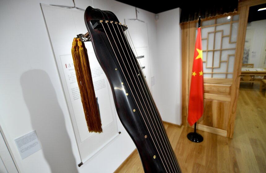 Музей русских гуслей и китайского гуциня открылся в "Сокольниках" 19 фото