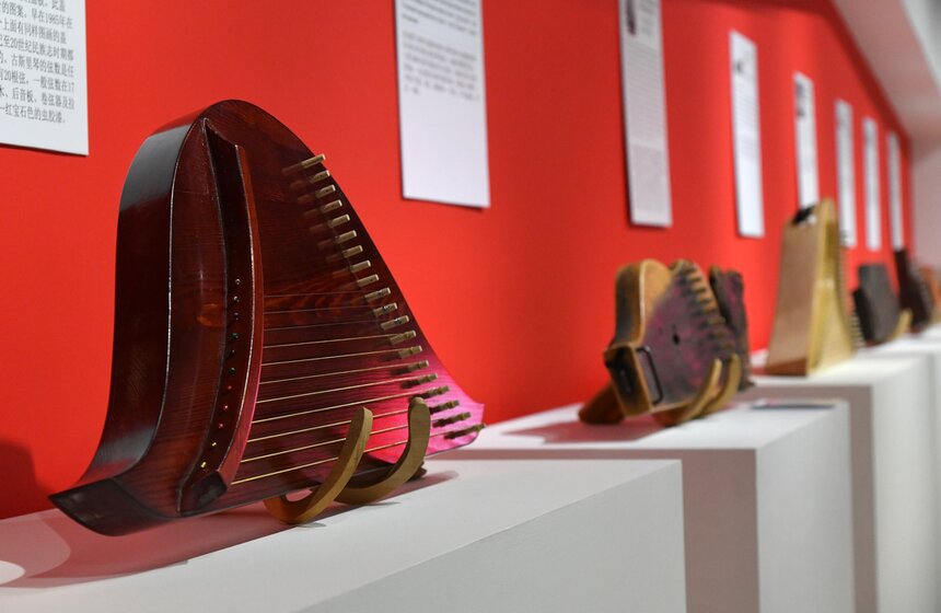 Музей русских гуслей и китайского гуциня открылся в "Сокольниках" 16 фото