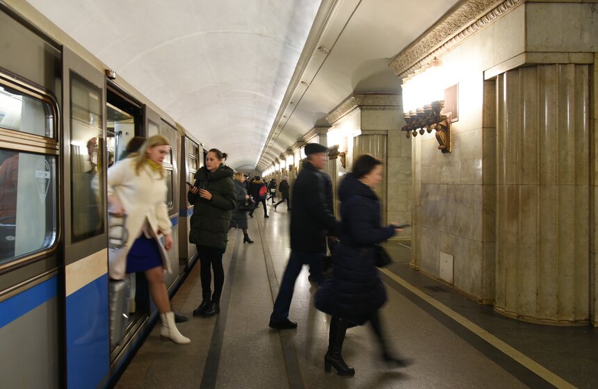 Станцию "Смоленская" закроют на ремонт 22 февраля 16 фото