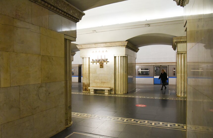 Станцию "Смоленская" закроют на ремонт 22 февраля 13 фото