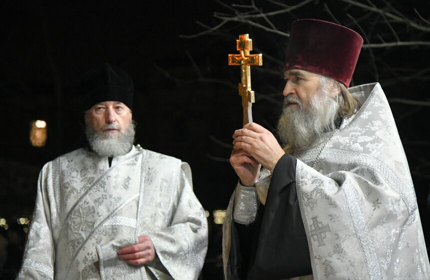 В этот день верующие вспоминают о важном библейском событии – крещении Иоанном Крестителем в реке Иордан Иисуса Христа