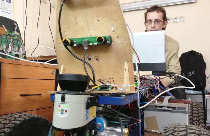 Робот "Трал Патруль" будет следить за порядком в "Сокольниках" 3 фото