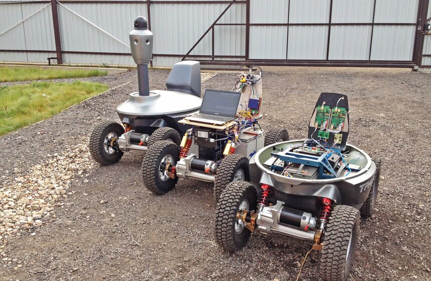 Робот "Трал Патруль" будет следить за порядком в "Сокольниках" 12 фото