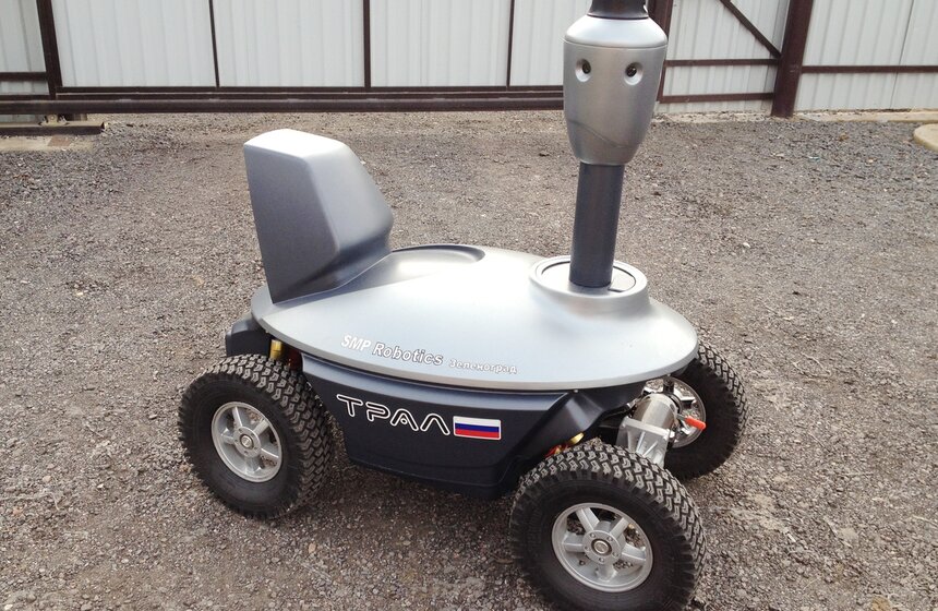 Робот "Трал Патруль" будет следить за порядком в "Сокольниках" 8 фото