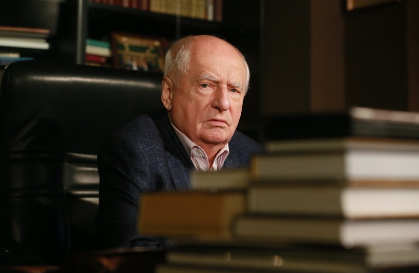 Руководителю "Ленкома" Марку Захарову исполнилось 80 лет 12 фото